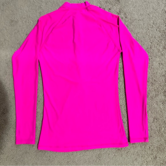 J. Crew Solid Long-sleeve Rash Guard in Neon Flamingo size Medium - Picture 9 of 12
